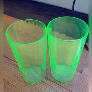 Set Of 2 Uranium Glass Tumbler Glasses 5 1/2”